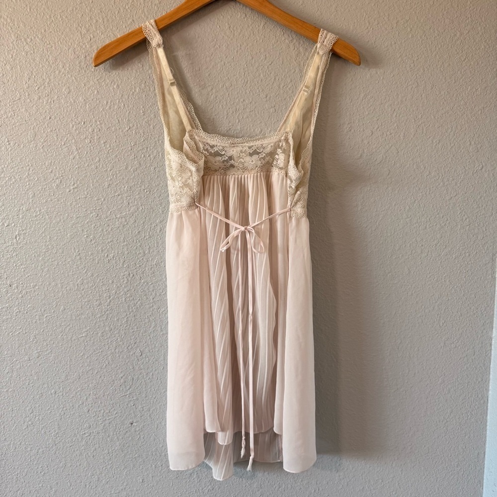Vintage In Bloom Light Pink Cream Butterfly Lace Nightgown Women's Size Large - Picture 4 of 6